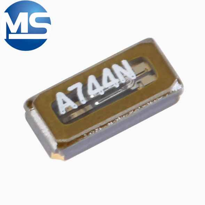 FC-135 32.768kHz 7pF 20ppm 3215 SMD Passive Crystal Resistors